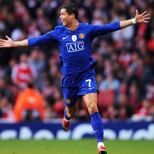 开云官网-Faker遭遇滑铁卢！C9战术调整引爆电竞圈热议，Faker遭遇滑铁卢！C9战术调整引爆电竞圈热议